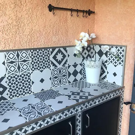 Appartamento Superb For 4 People Le Lavandou